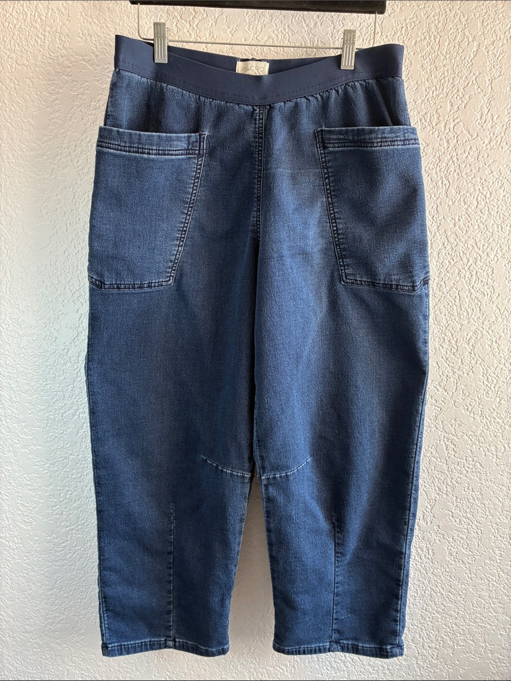 Anthropologie Pilcro Knit Pull-On Barrel Jeans Big Patch Pockets Izzie M